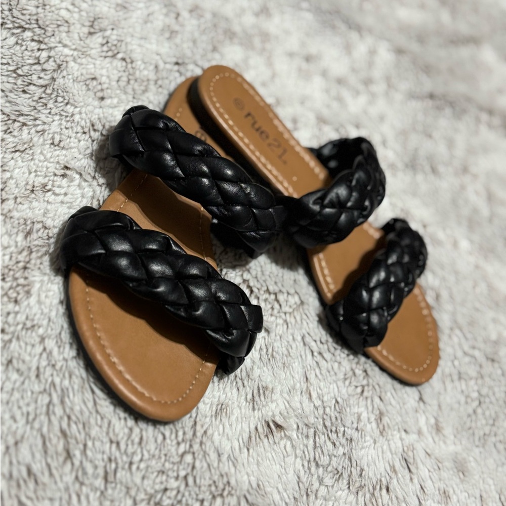 Rue21 Black Braided Sandals